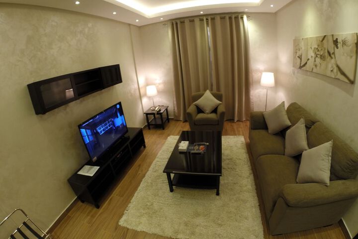 Room 7 of 17
