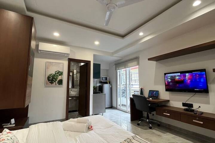 Room 6 of 7