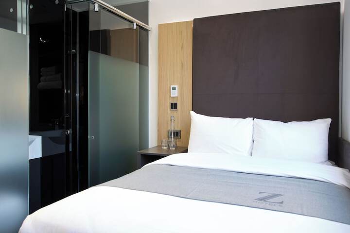 Room 10 of 58