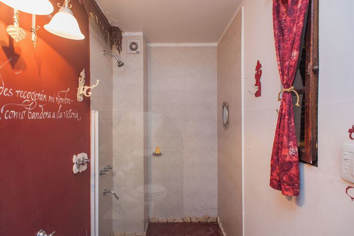 Room 38 of 278