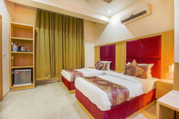 Room 2 of 12