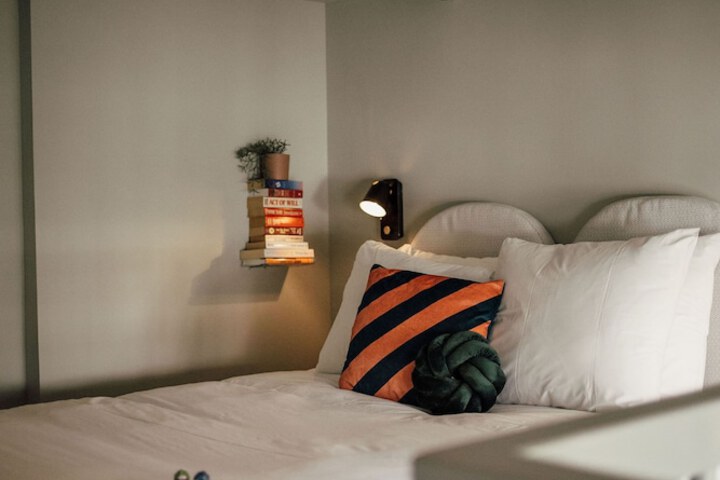 Room 28 of 62