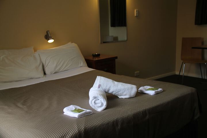 Room 5 of 45