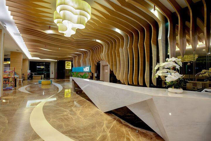 Hotel Interior 4 of 92