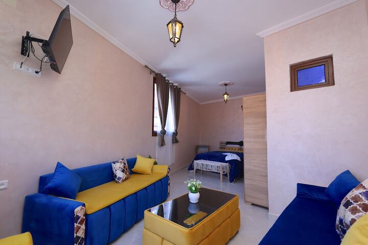 Room 6 of 36