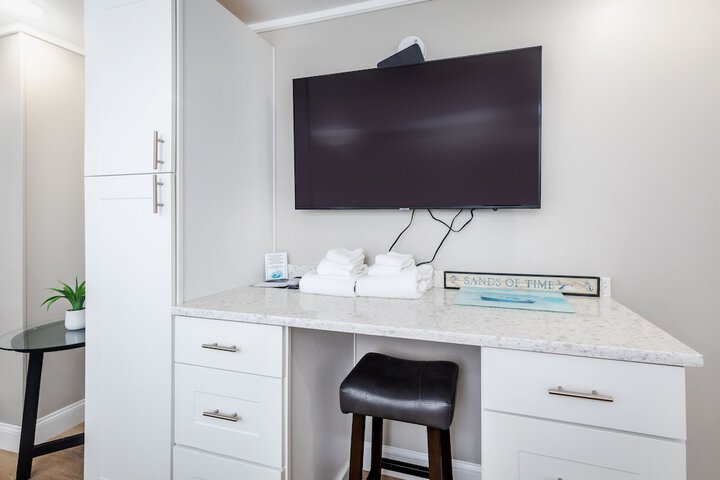 Room 26 of 108