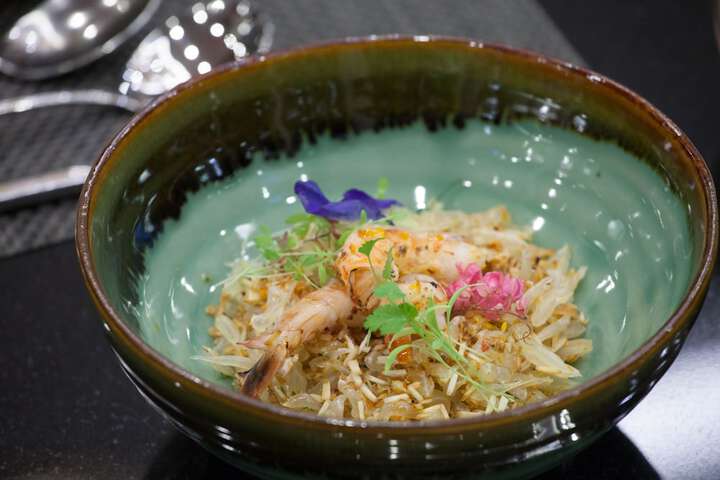 Dining 60 of 91