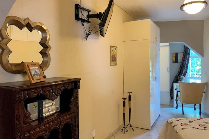 Room 26 of 75