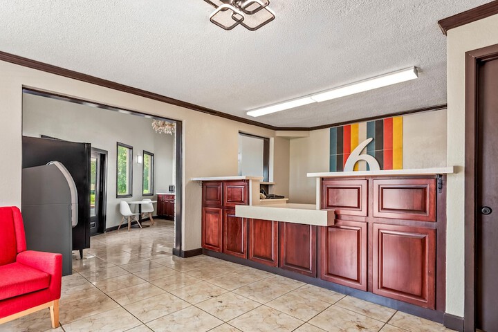 Hotel Interior 6 of 24