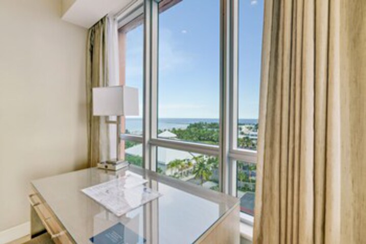 Hotel 124 of 318
