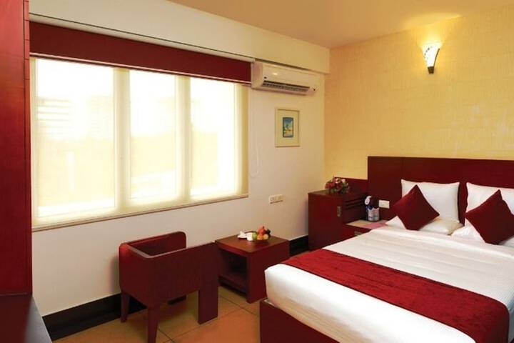 Room 3 of 14