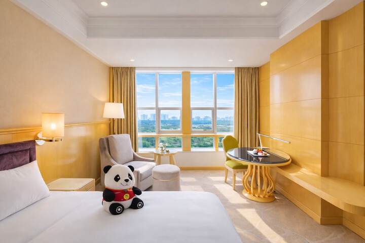 Room 16 of 53