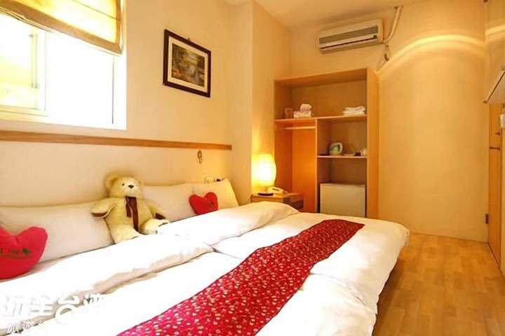 Room 72 of 115