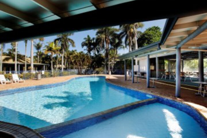 Pool 40 of 66