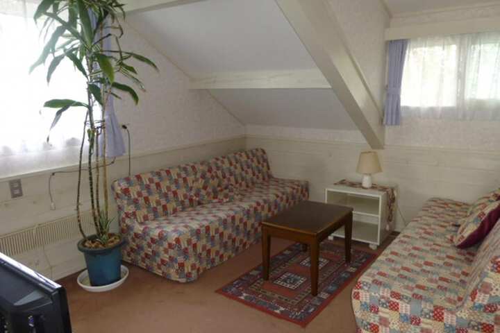 Room 19 of 27