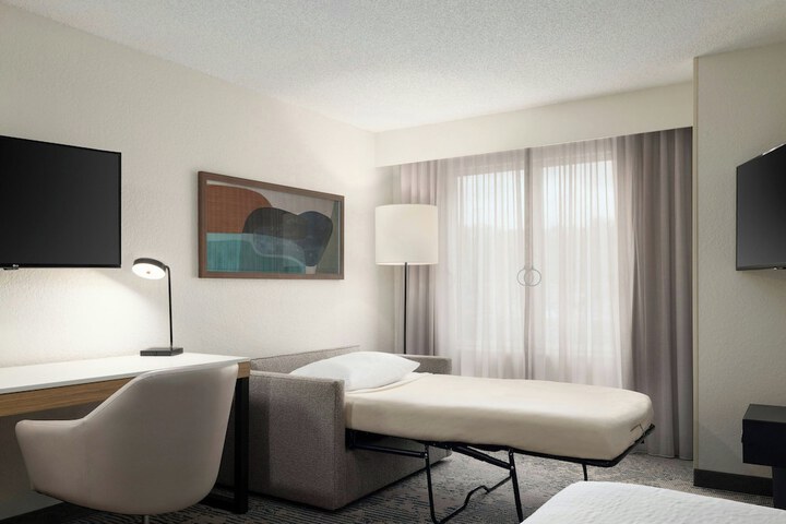 Room 18 of 45