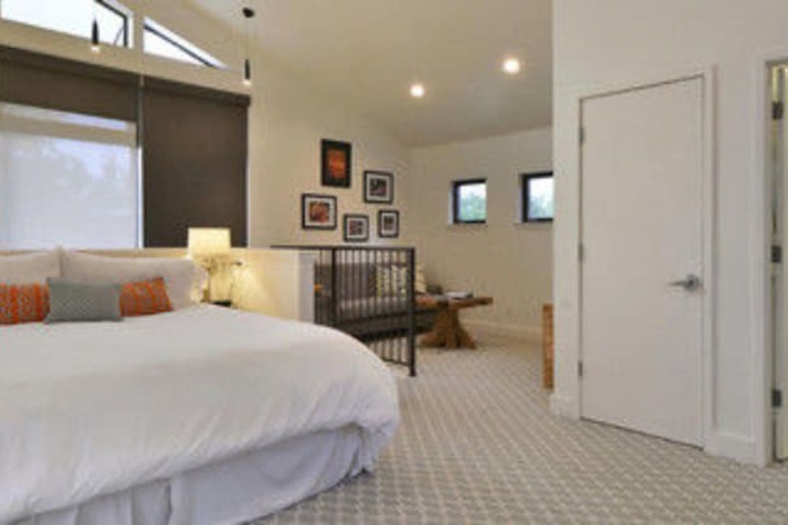 Room 18 of 278