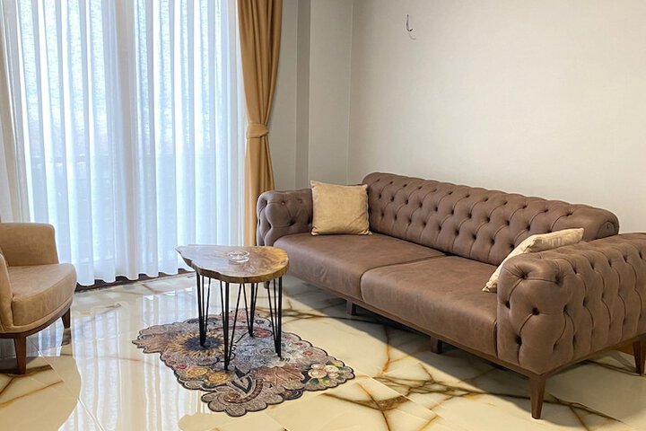 Room 10 of 23