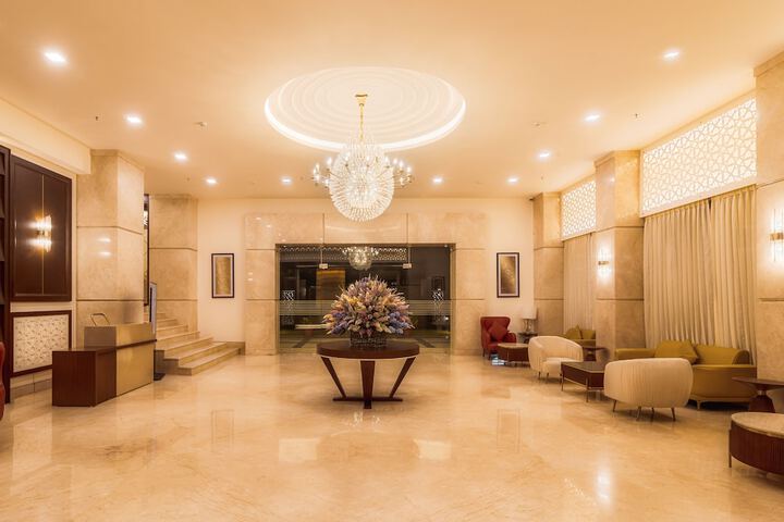 Hotel Interior 4 of 38