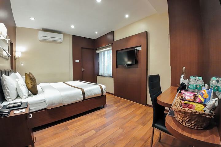 Room 70 of 161