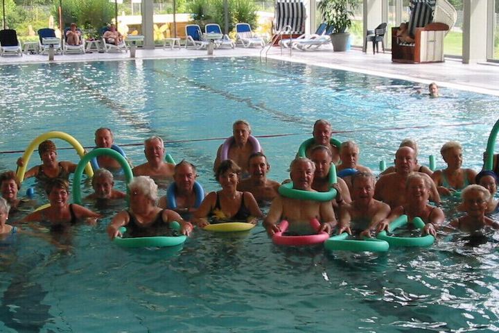 Hotel with Pool