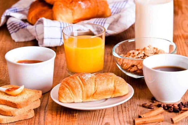 Breakfast/Coffee Service 71 of 74