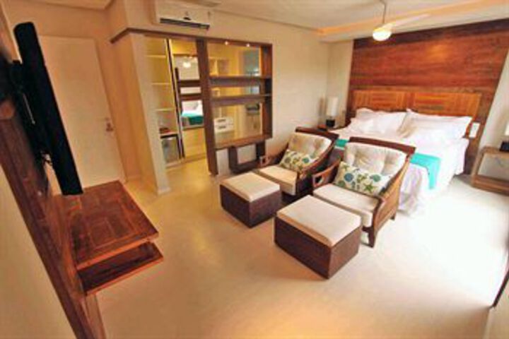 Room 43 of 72