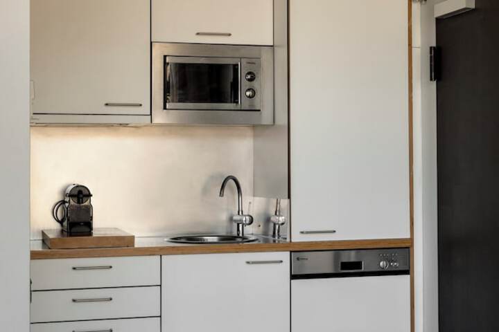 Private kitchenette