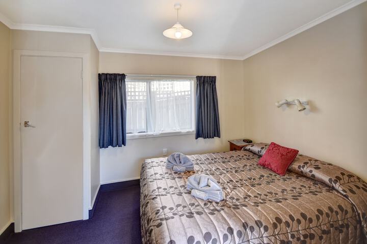 Room 14 of 74