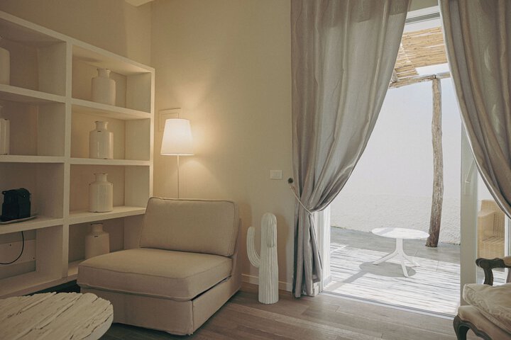 Room 37 of 85