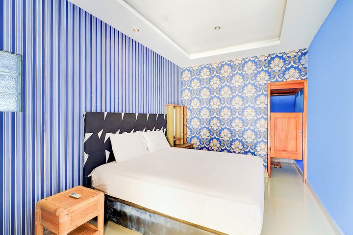 Room 8 of 46