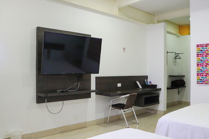 Room 6 of 21
