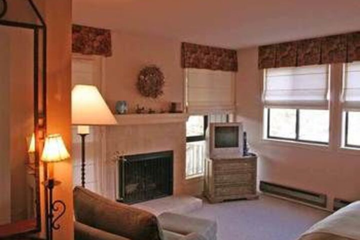 Room 21 of 26