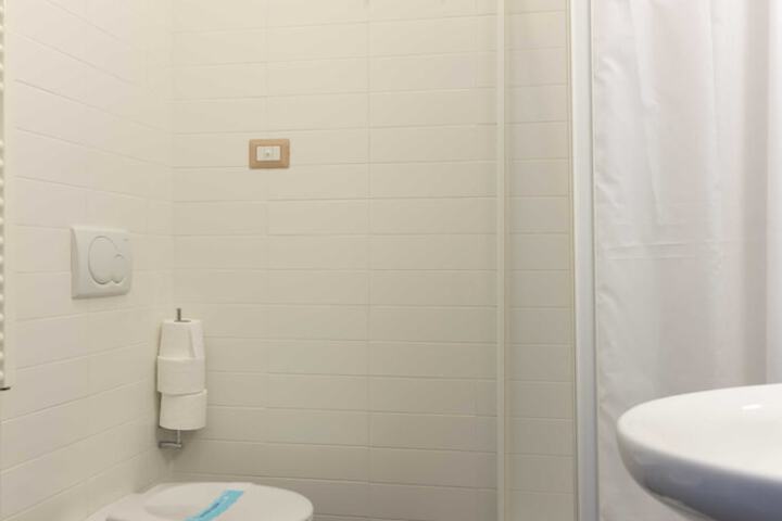 Room 117 of 151