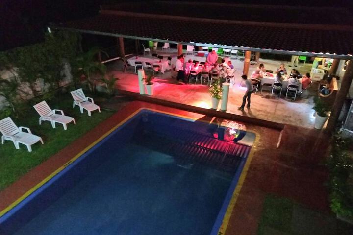 Pool 25 of 43