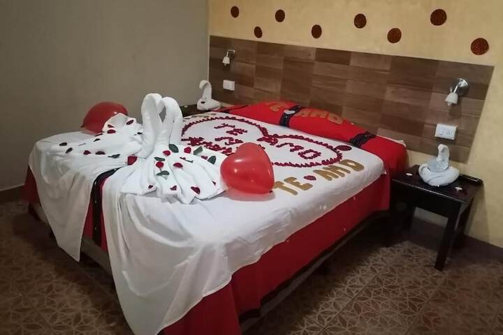 Room 18 of 33