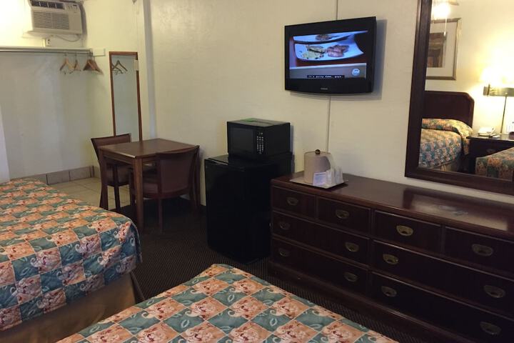 Room 22 of 50