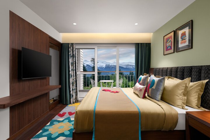 Room 6 of 34