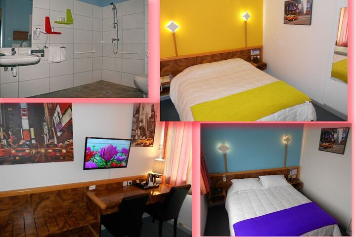 Room 27 of 87