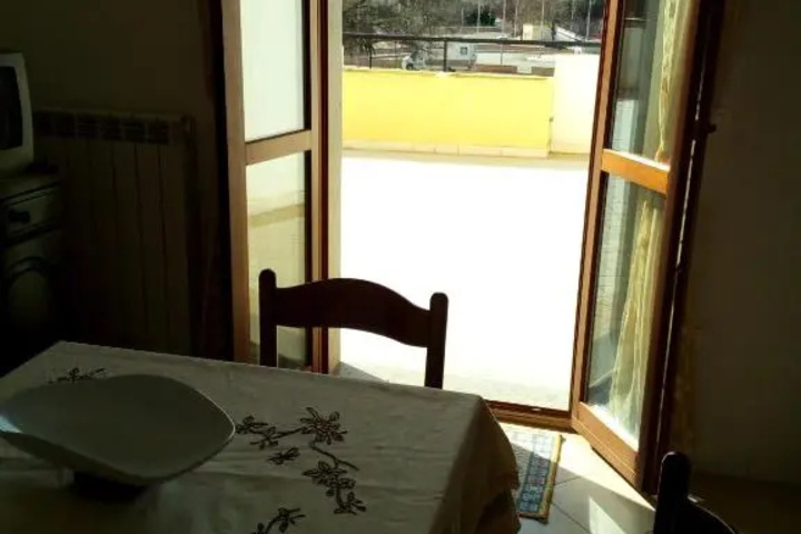 Room 3 of 3