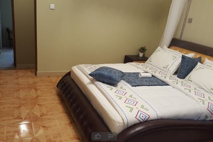 Room 7 of 26