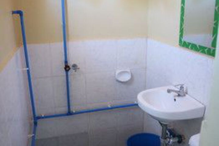 Room 4 of 31