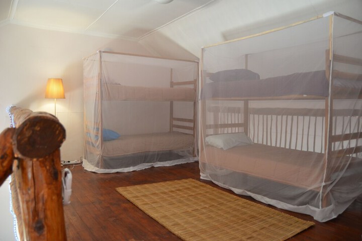 Room 8 of 63