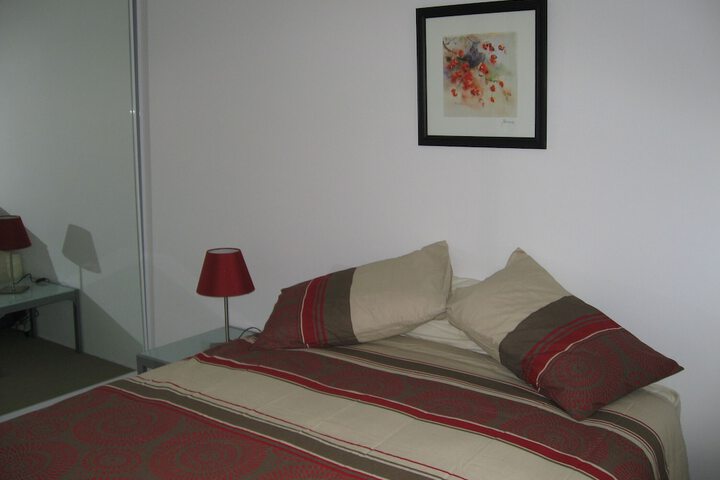 Room 6 of 24