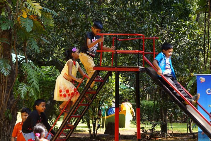 Childrens Activities 44 of 71