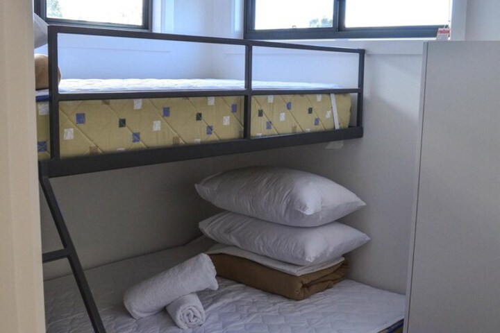 Room 41 of 142