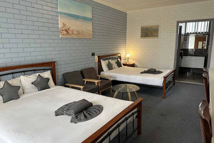 Room 46 of 79