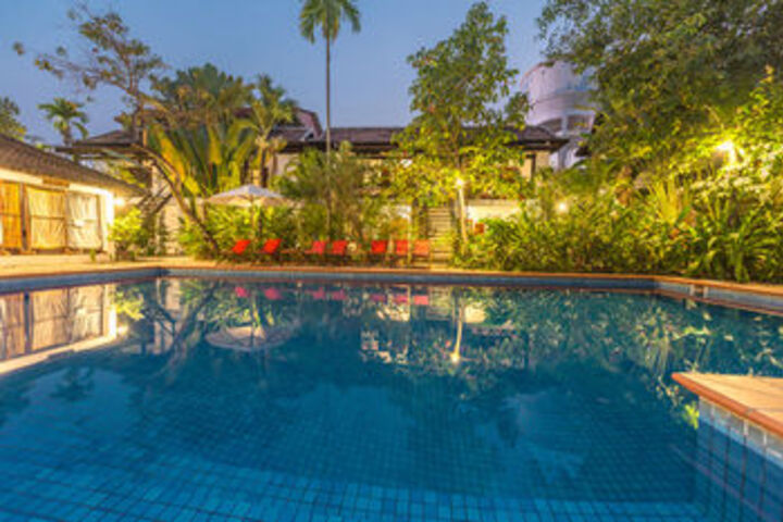 Pool 53 of 66