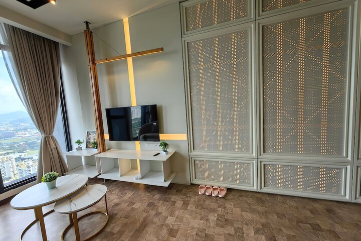 Room 56 of 109