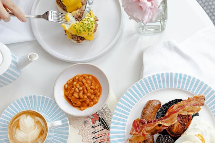 Breakfast/Coffee Service 57 of 88